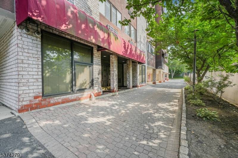 Hackensack City, NJ 07601,55 Clinton Pl #609