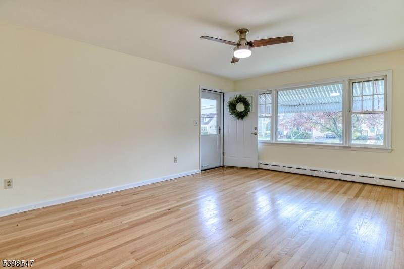 Somerville Boro, NJ 08876,65 Eastern States Pkwy