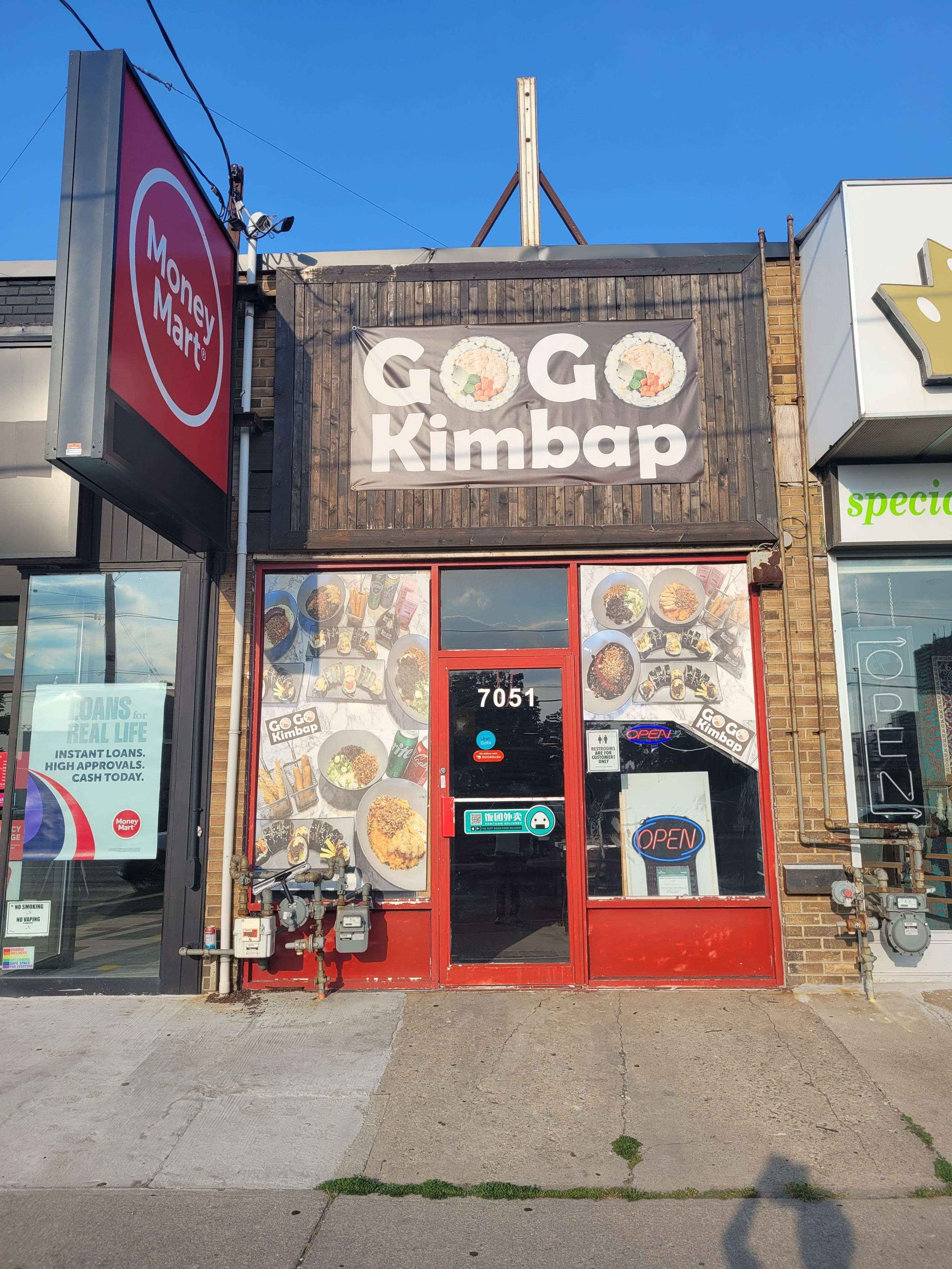 Markham, ON L3T 2A6,7051 YONGE ST