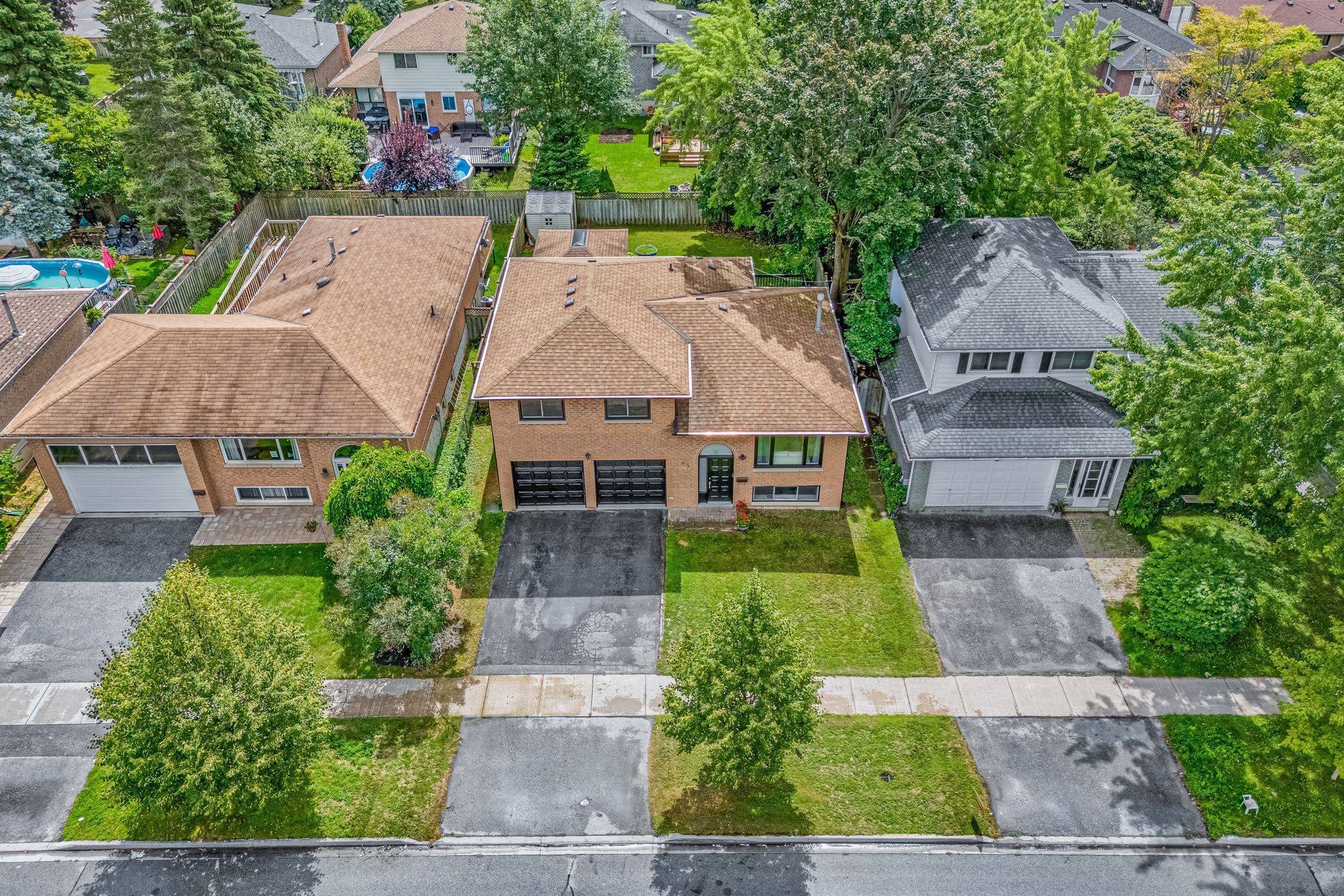 Georgina, ON L4P 3K7,43 Riverglen DR