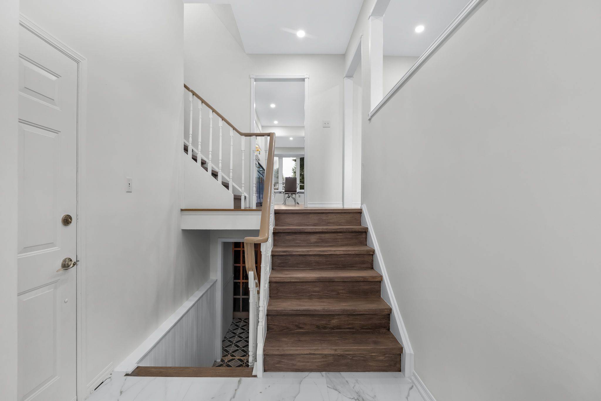 Georgina, ON L4P 3K7,43 Riverglen DR