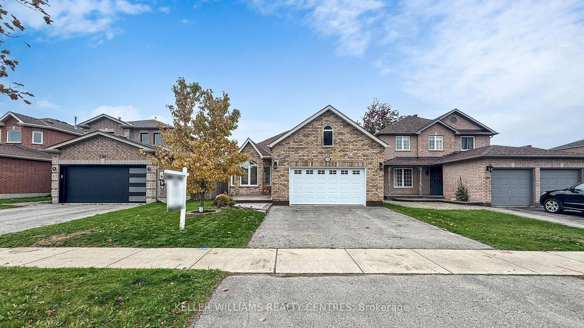 Barrie, ON L4N 9Z5,196 Marsellus DR