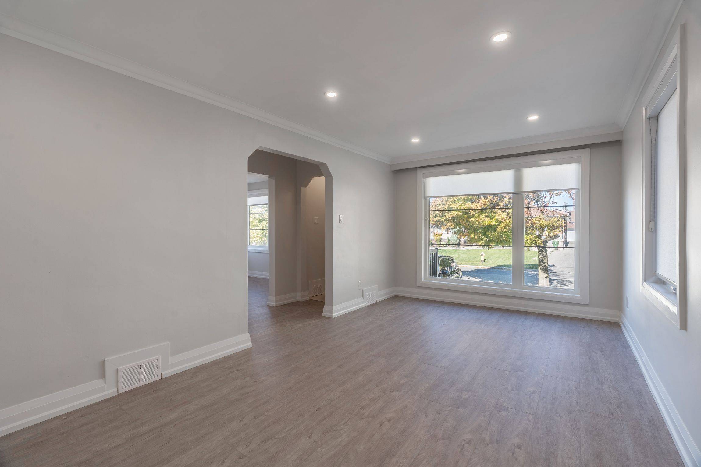 Toronto W04, ON M6A 1S4,27 McAdam AVE #Unit 1