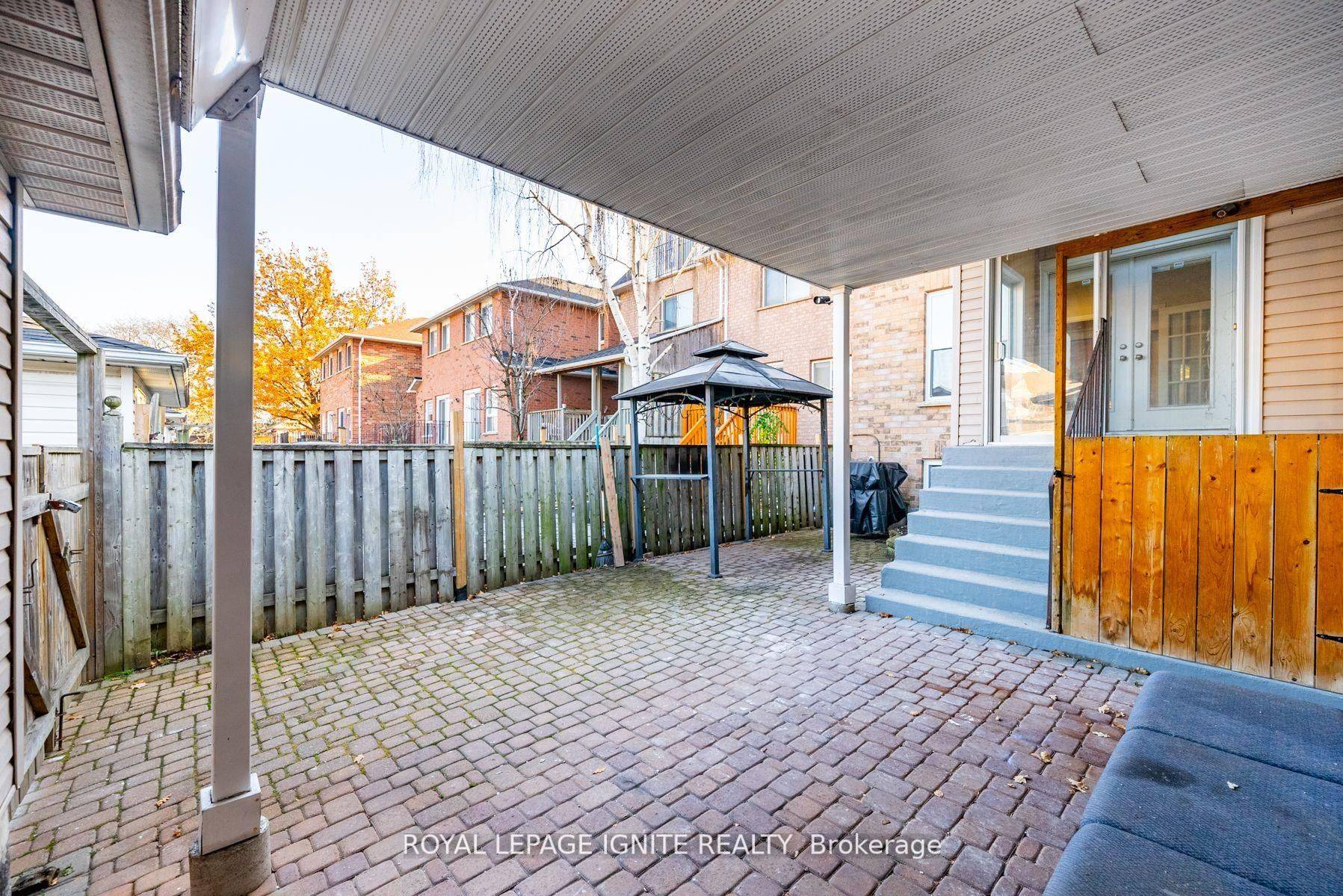 Toronto W04, ON M9N 3Z2,176 Wright AVE #BSMT
