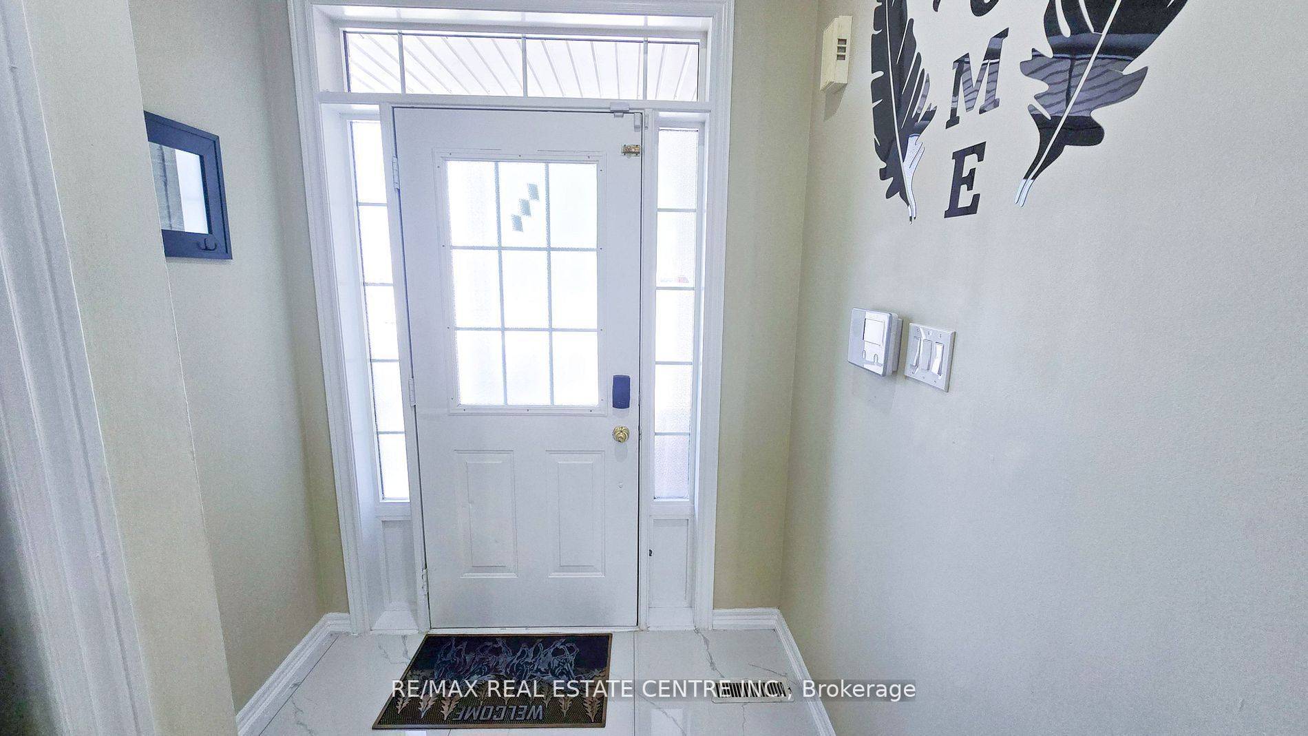 Brampton, ON L6V 4N5,131 Seahorse AVE