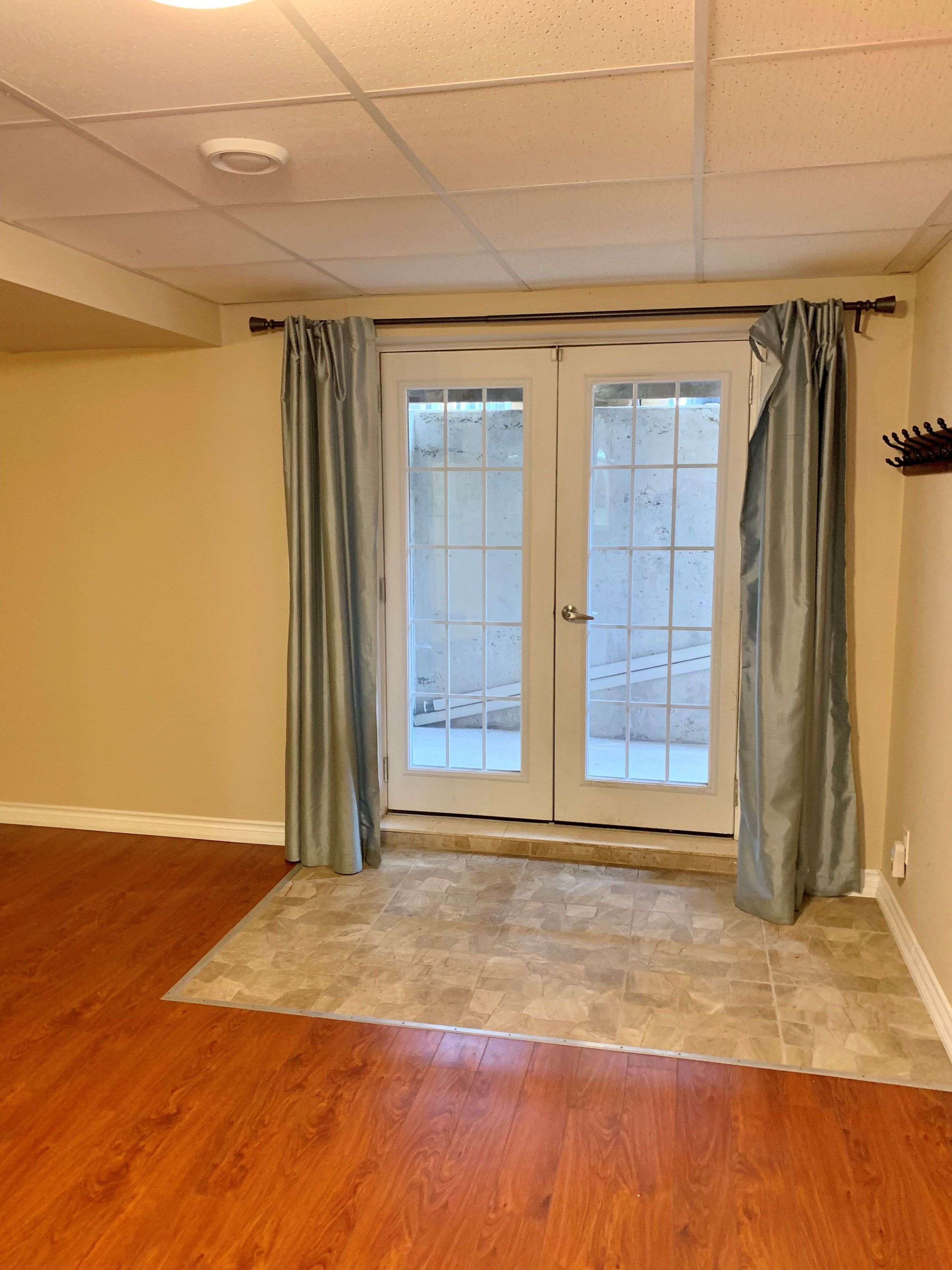 Mississauga, ON L5N 6M9,7285 Aspen AVE