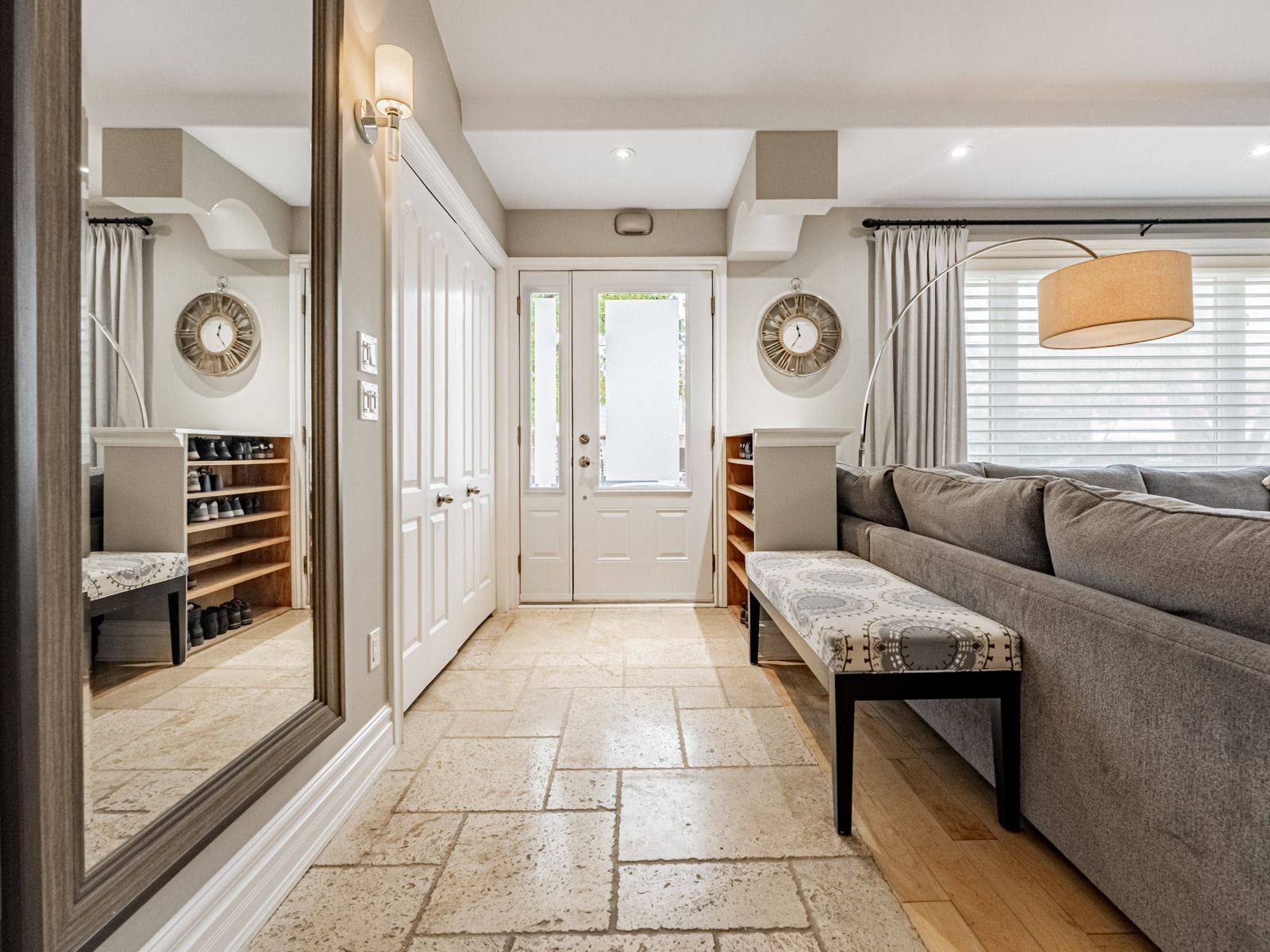 Mississauga, ON L5J 1N4,1885 Hindhead RD