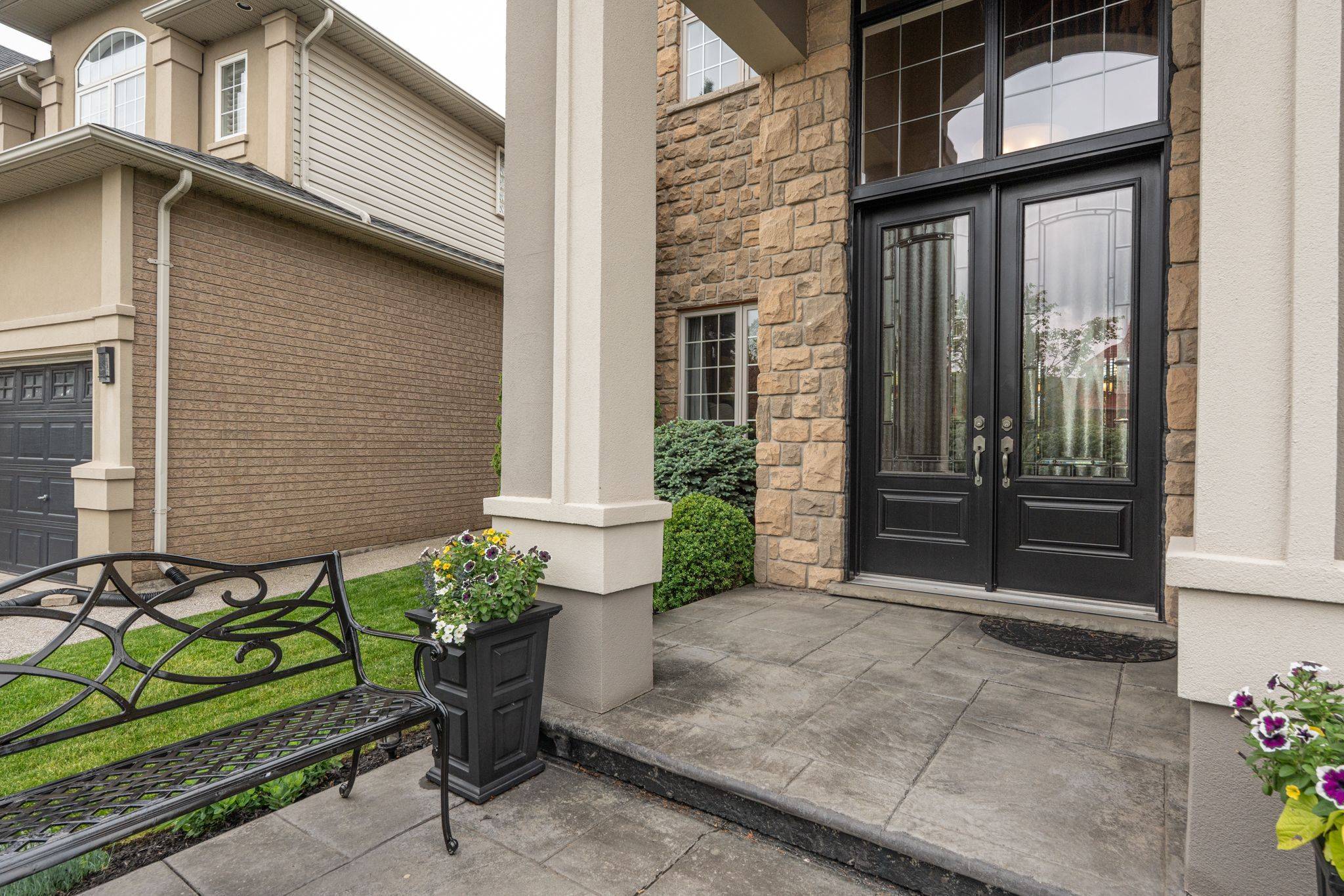 Hamilton, ON L9K 1R7,194 Joshua AVE