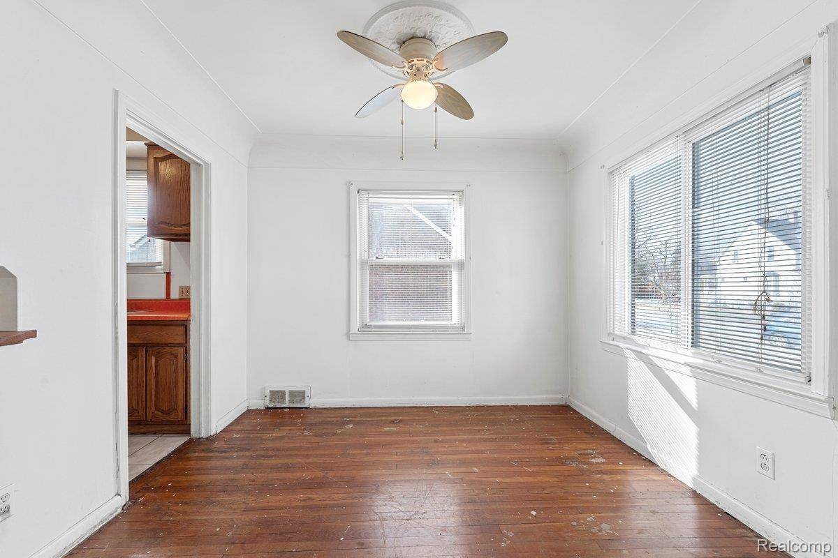 Lincoln Park, MI 48146,1011 Lafayette BLVD