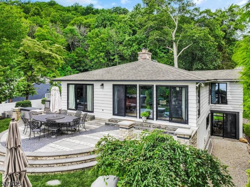 Sparta Twp., NJ 07871,590 W Shore Trl