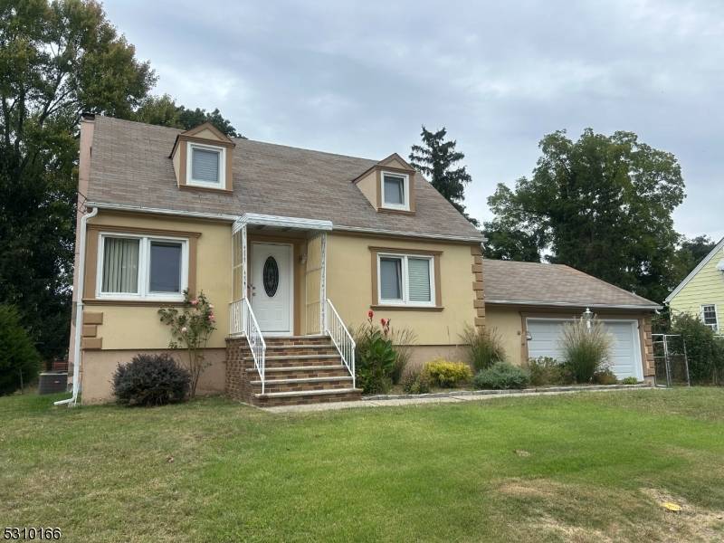 Fairfield Twp., NJ 07004,15 Laurel Pl