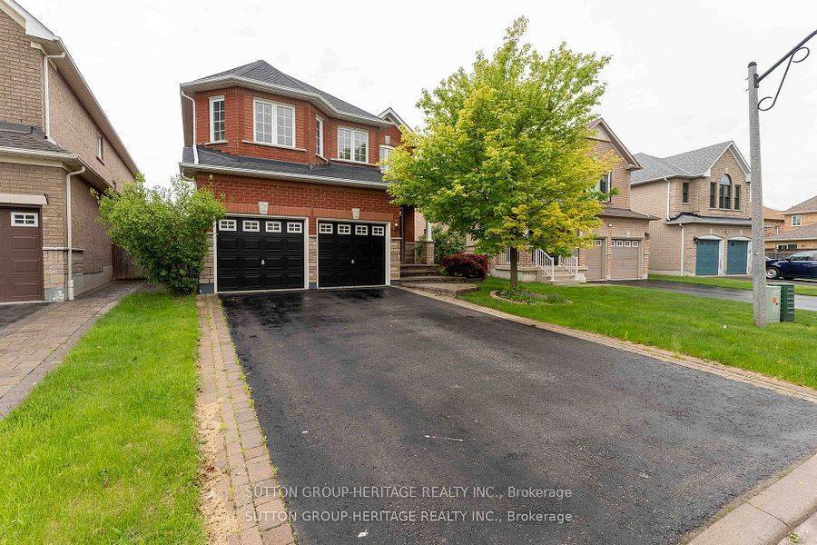 Whitby, ON L1P 1W6,34 Ball CRES