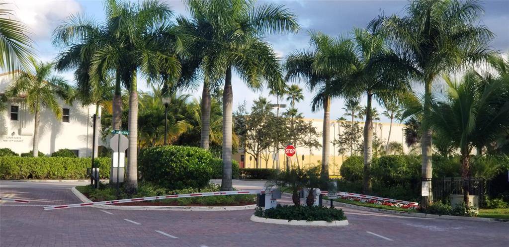 Pembroke Pines, FL 33028,1765 NW 124th Pl