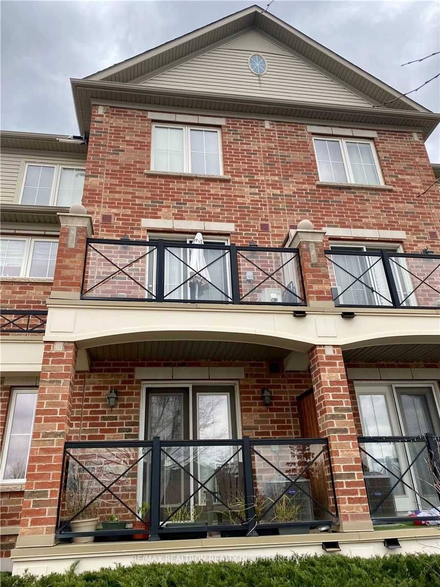 Oakville, ON L6H 0H7,2551 Sixth Line #8