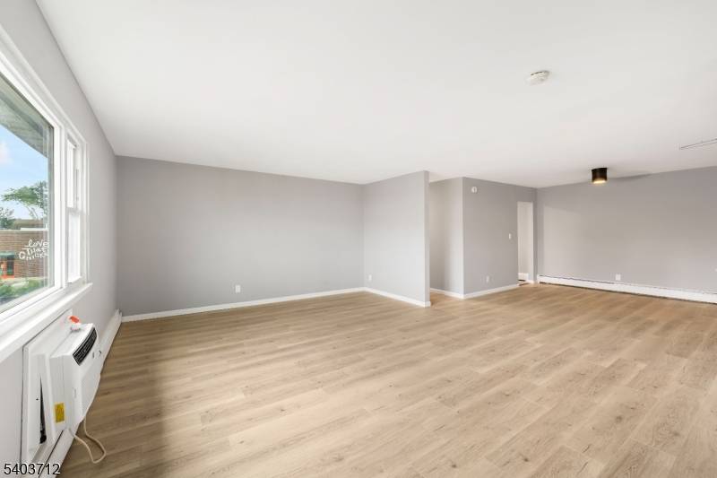 Middlesex Boro, NJ 08846,47B Gramercy Gdns #B