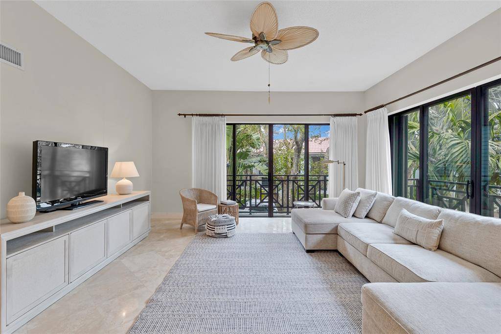 Fort Lauderdale, FL 33316,1662 S Ocean Ln #259