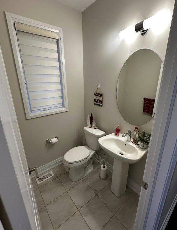 Springwater, ON L9X 2C8,26 Periwinkle RD