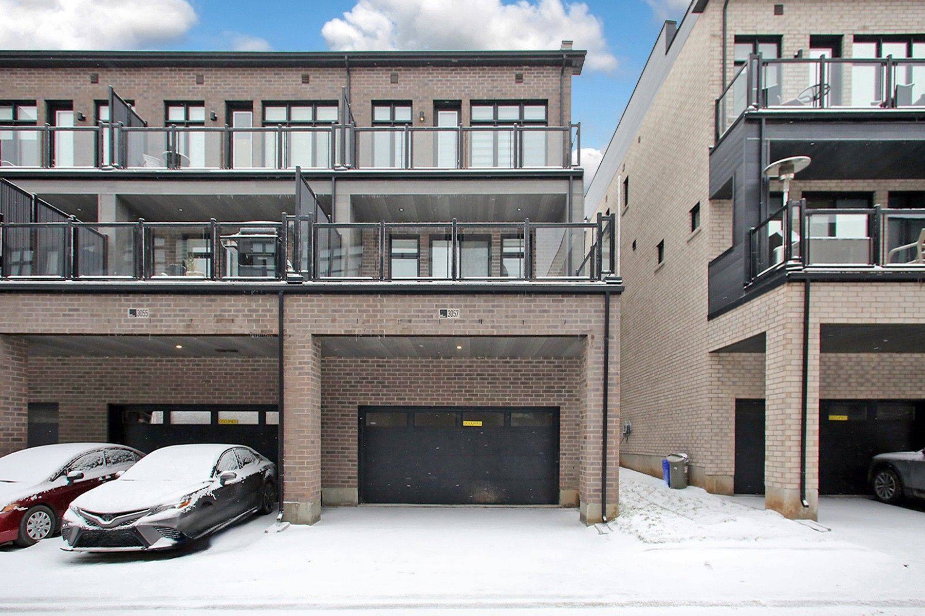 Oakville, ON L6H 7Z2,3057 Welsman GDNS