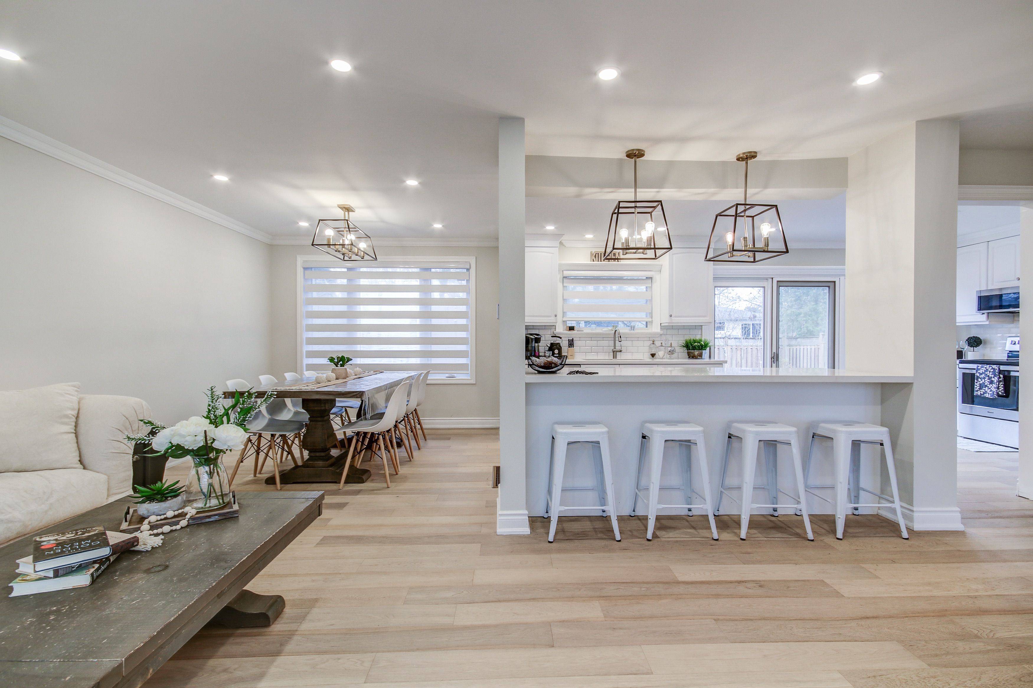 Burlington, ON L7L 3T4,5264 Woodhaven DR