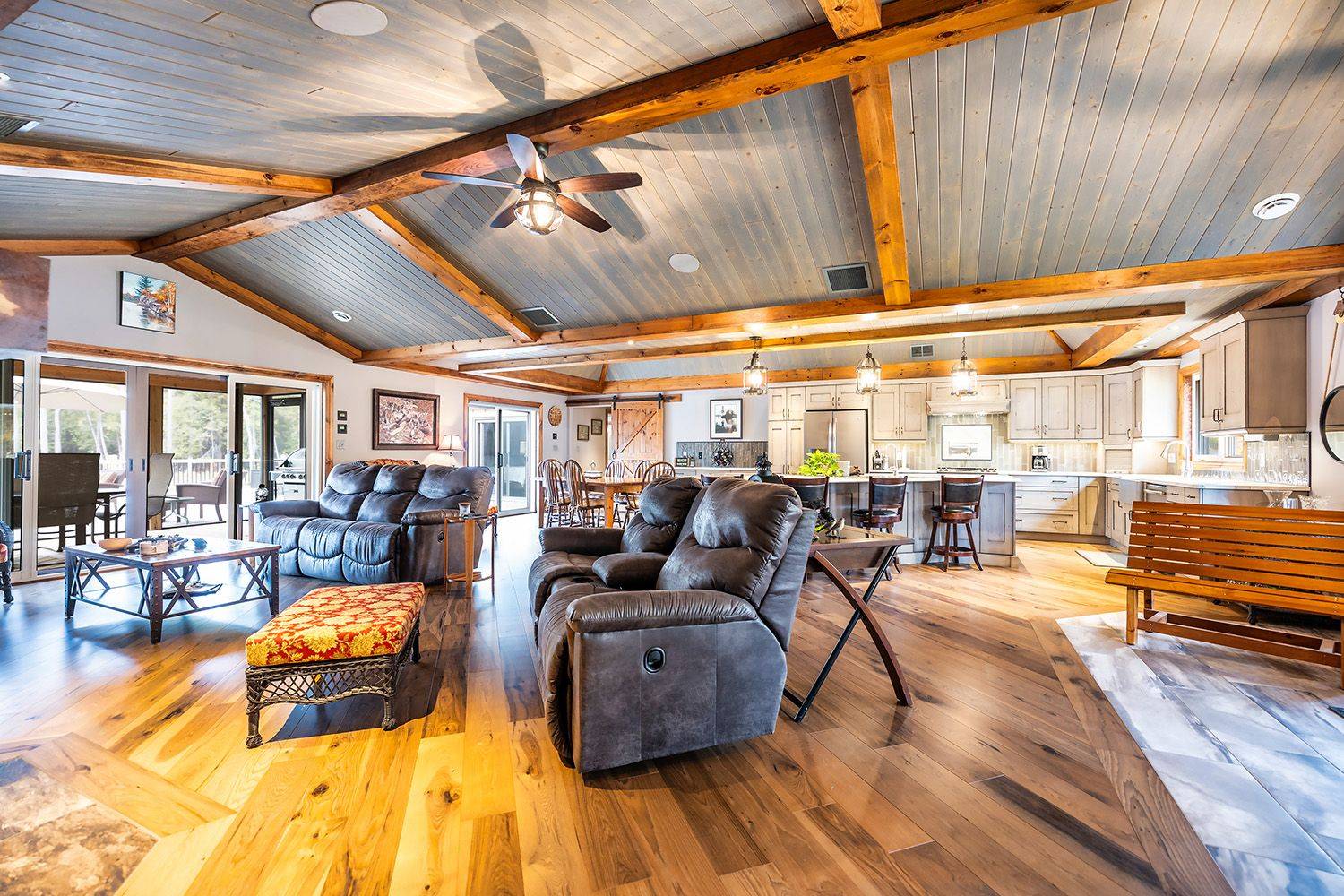 Trent Lakes, ON K0M 1A0,19 Ledge RD