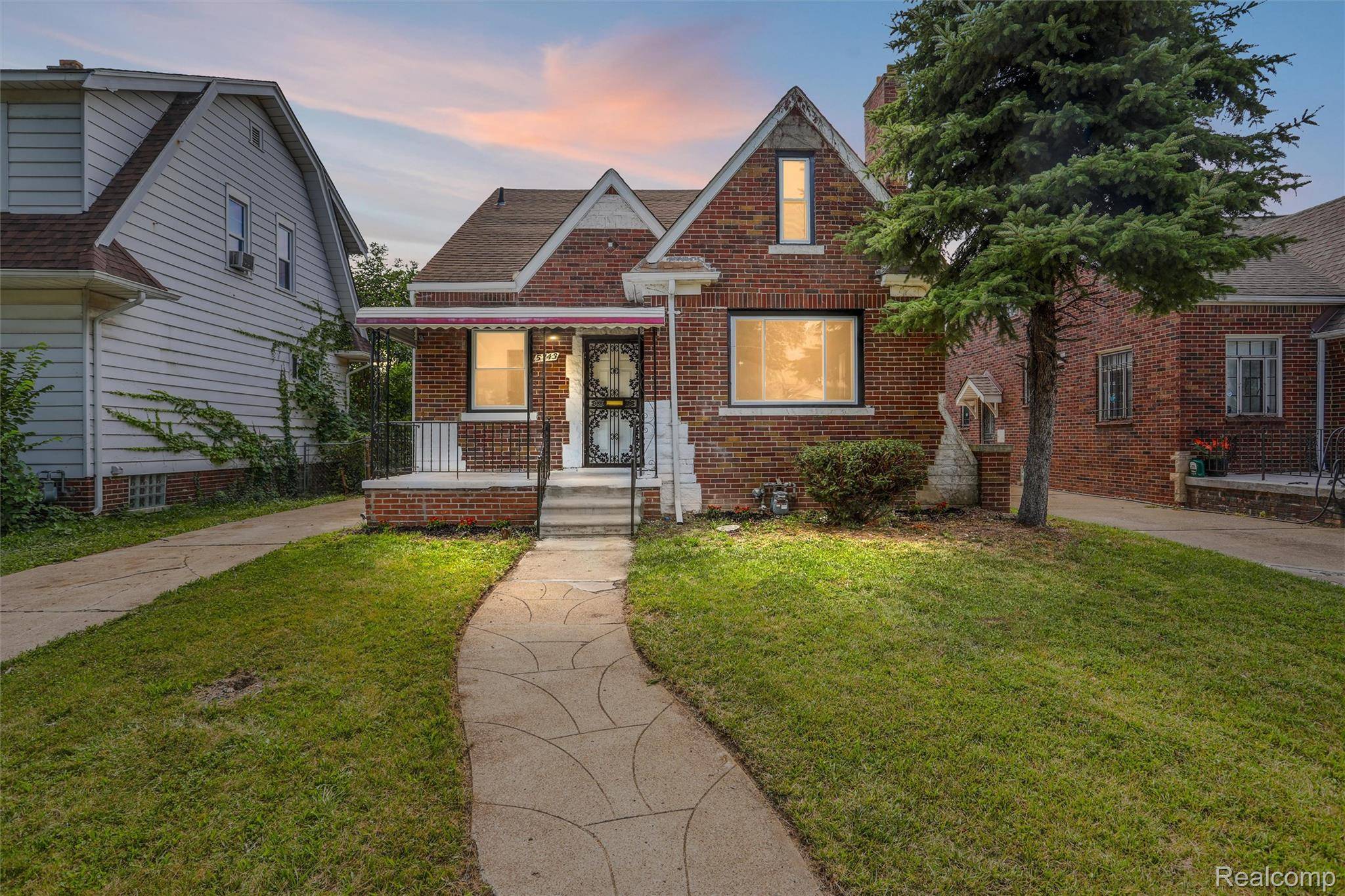 Detroit, MI 48224,5743 Buckingham AVE