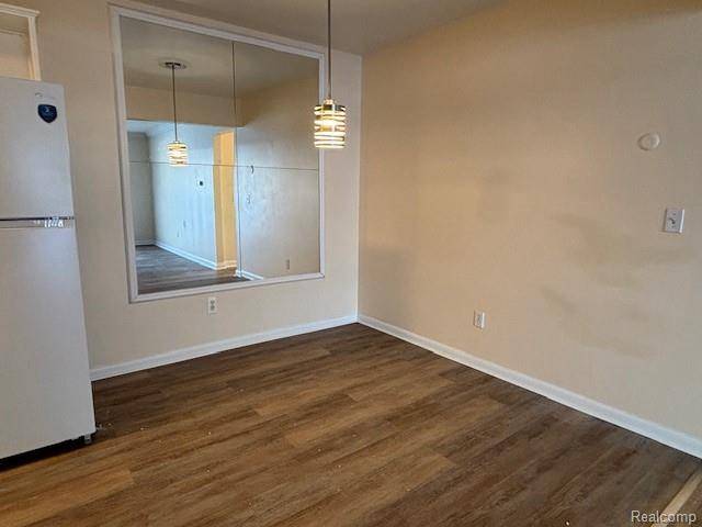 Rochester, MI 48307,417 PARKDALE AVE #6