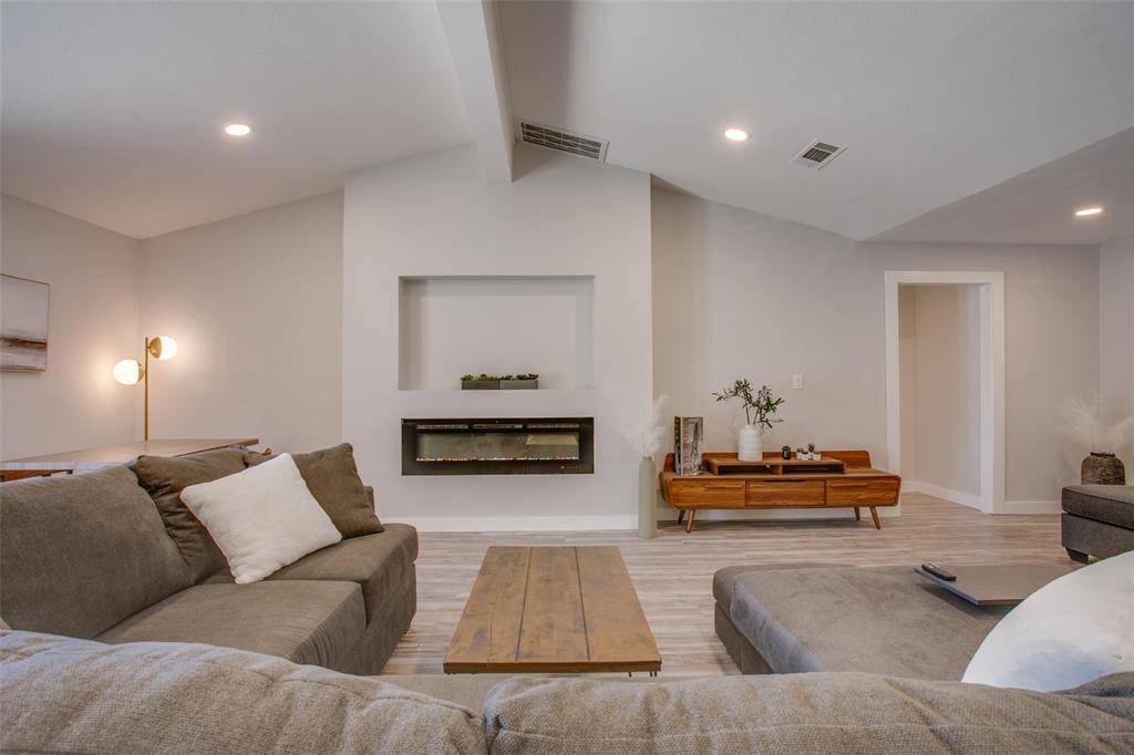 Plano, TX 75075,2760 N Hillbrier Circle