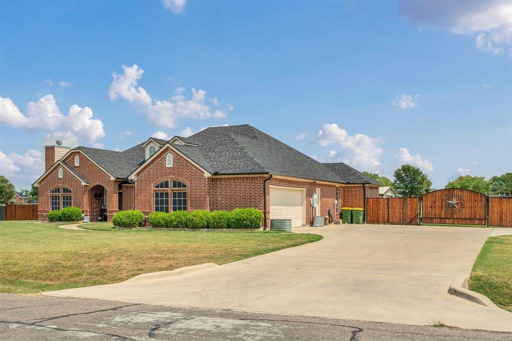 Burleson, TX 76028,12417 Lightcatcher Way