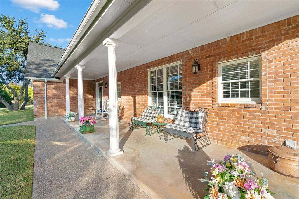 Willow Park, TX 76087,72 Crown Road