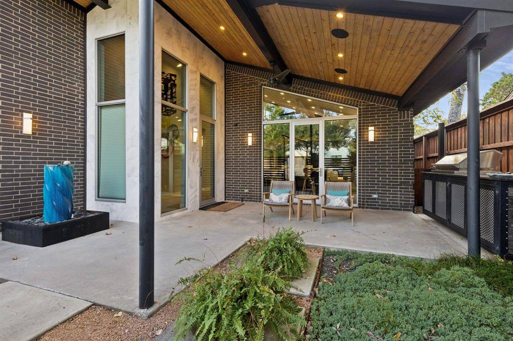 Dallas, TX 75209,7515 Linwood Avenue