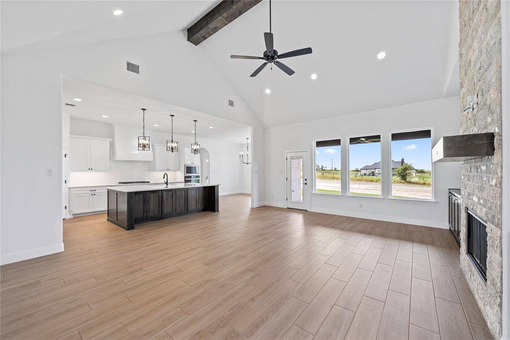 Weatherford, TX 76085,233 Oak Meadow Lane