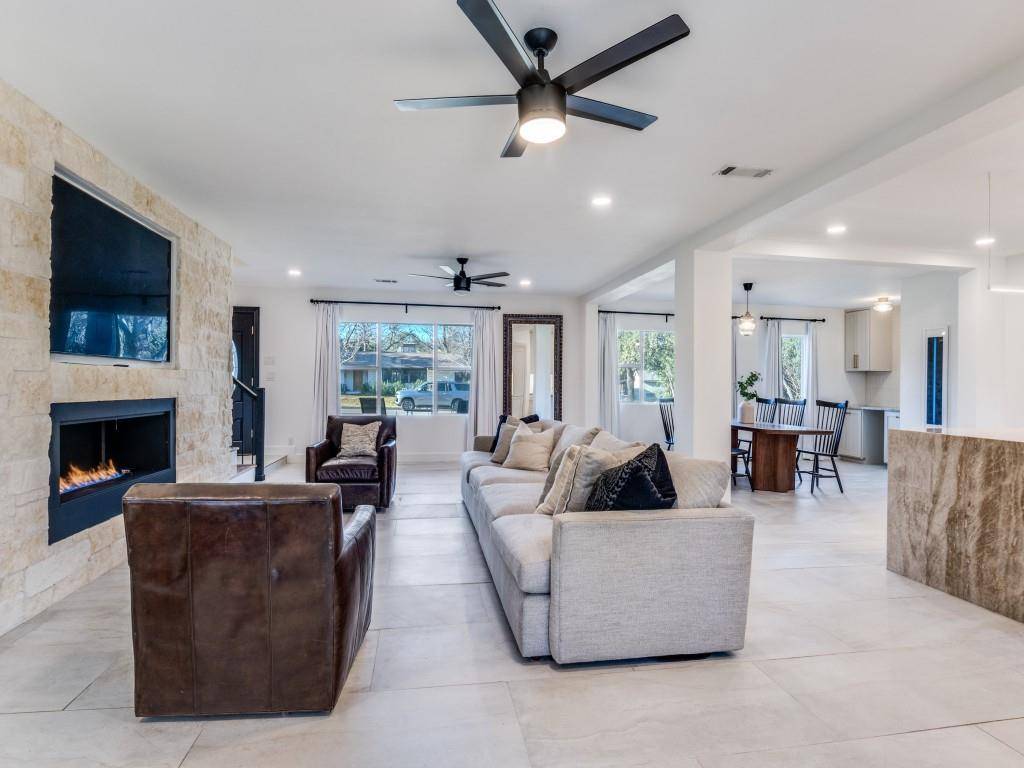 Dallas, TX 75218,1334 El Patio Drive