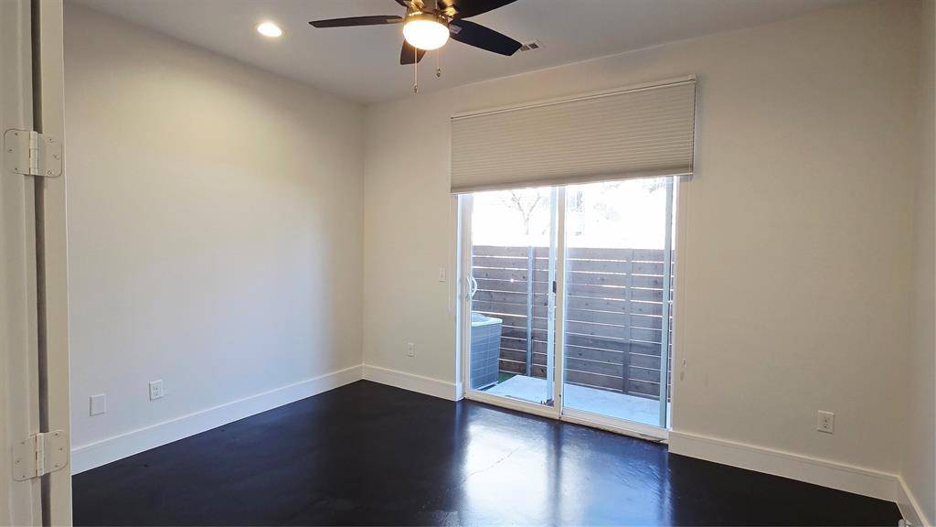 Dallas, TX 75215,1225 Hyde Court