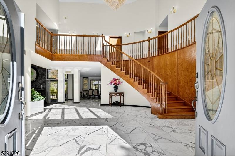 Lawrence Twp., NJ 08540,16 Benedek