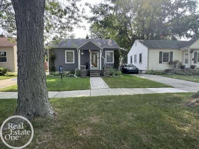 Berkley, MI 48072,4236 Buckingham AVE