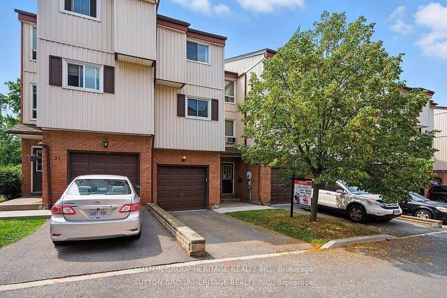 Oshawa, ON L1K 1L9,601 Galahad DR #29