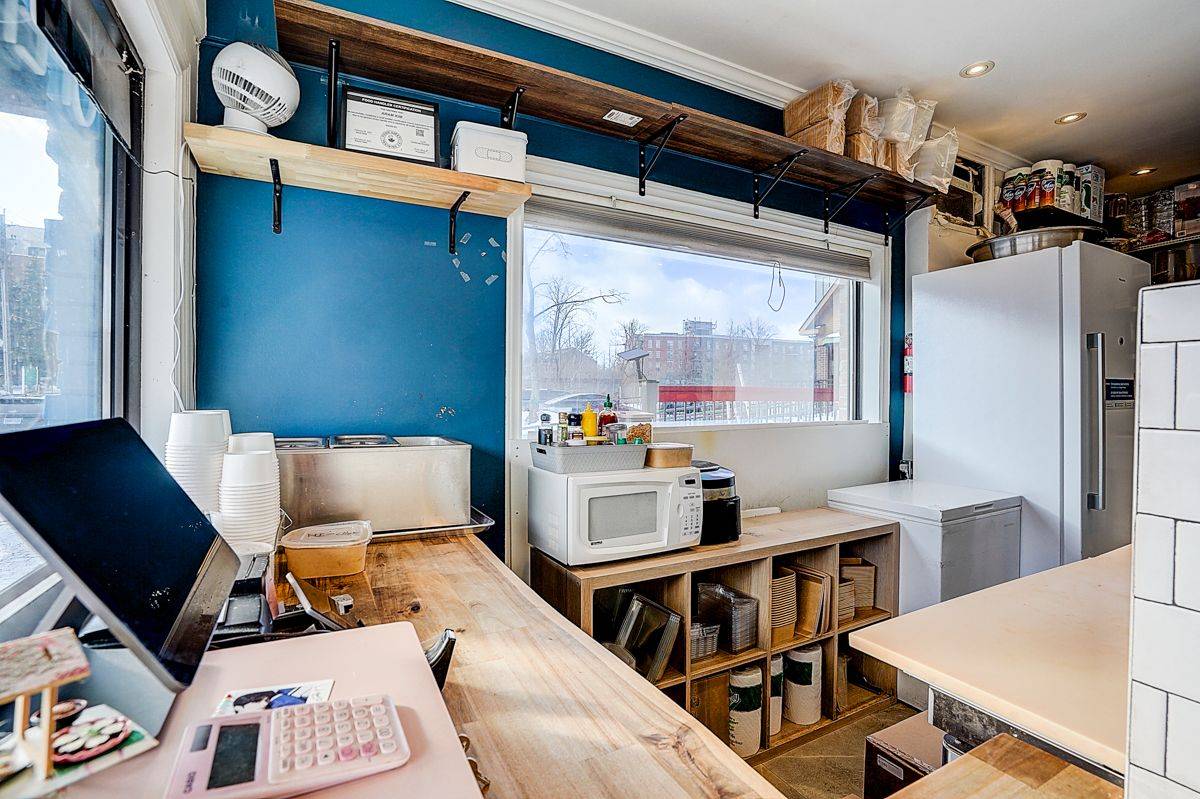 Whitchurch-stouffville, ON L4A 1E2,6246 Main ST