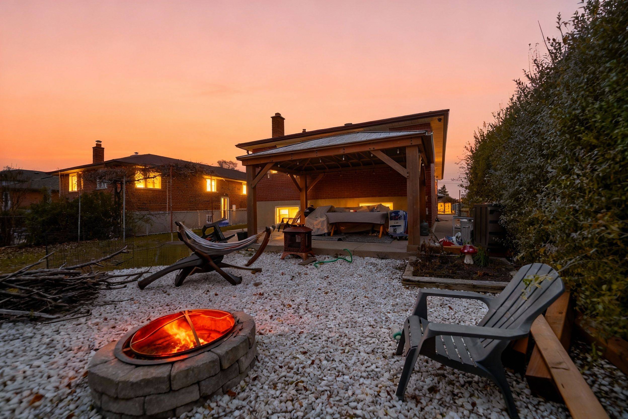 Toronto W05, ON M3N 1C3,95 Stanley RD #Upper