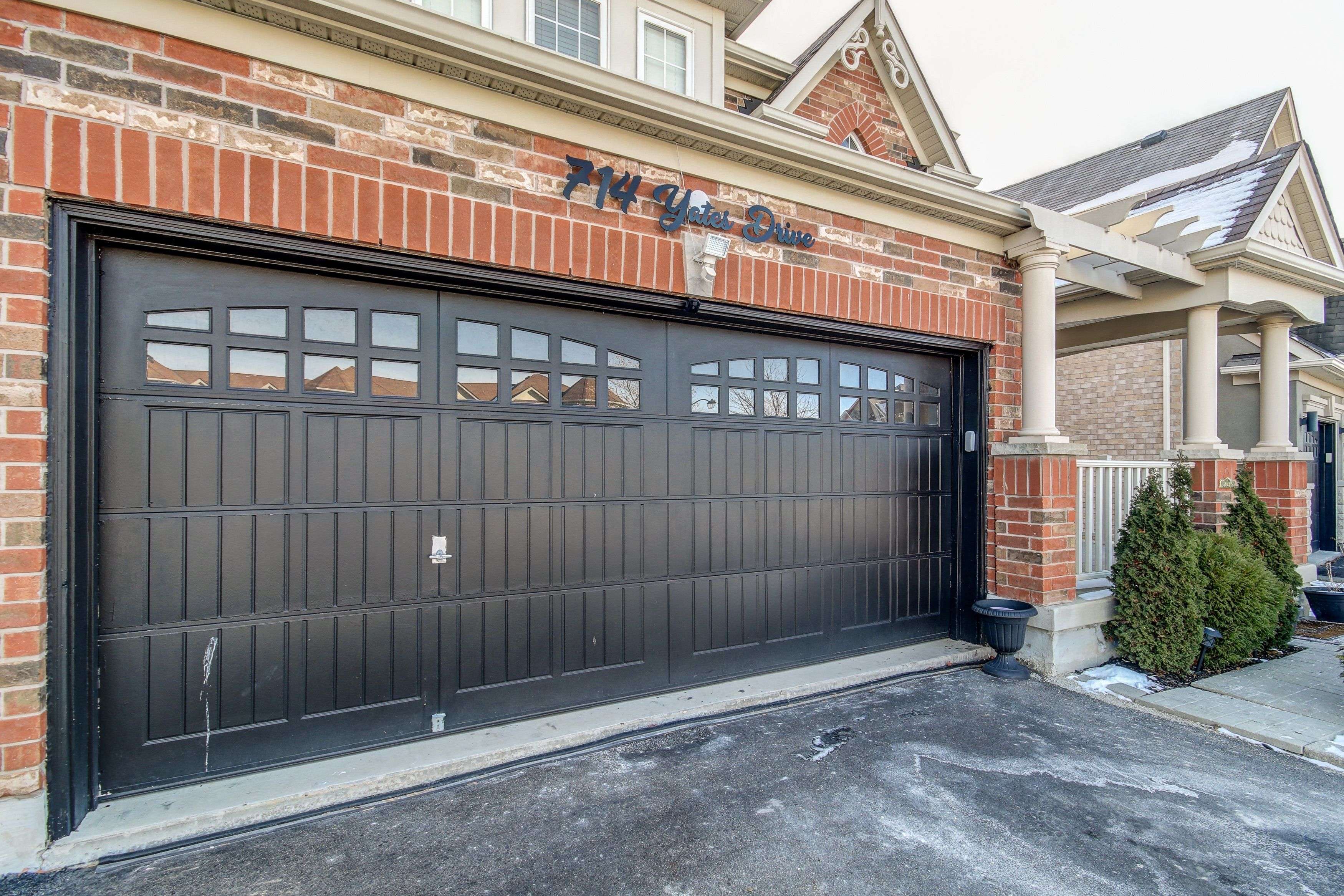 Milton, ON L9T 7R5,714 Yates DR