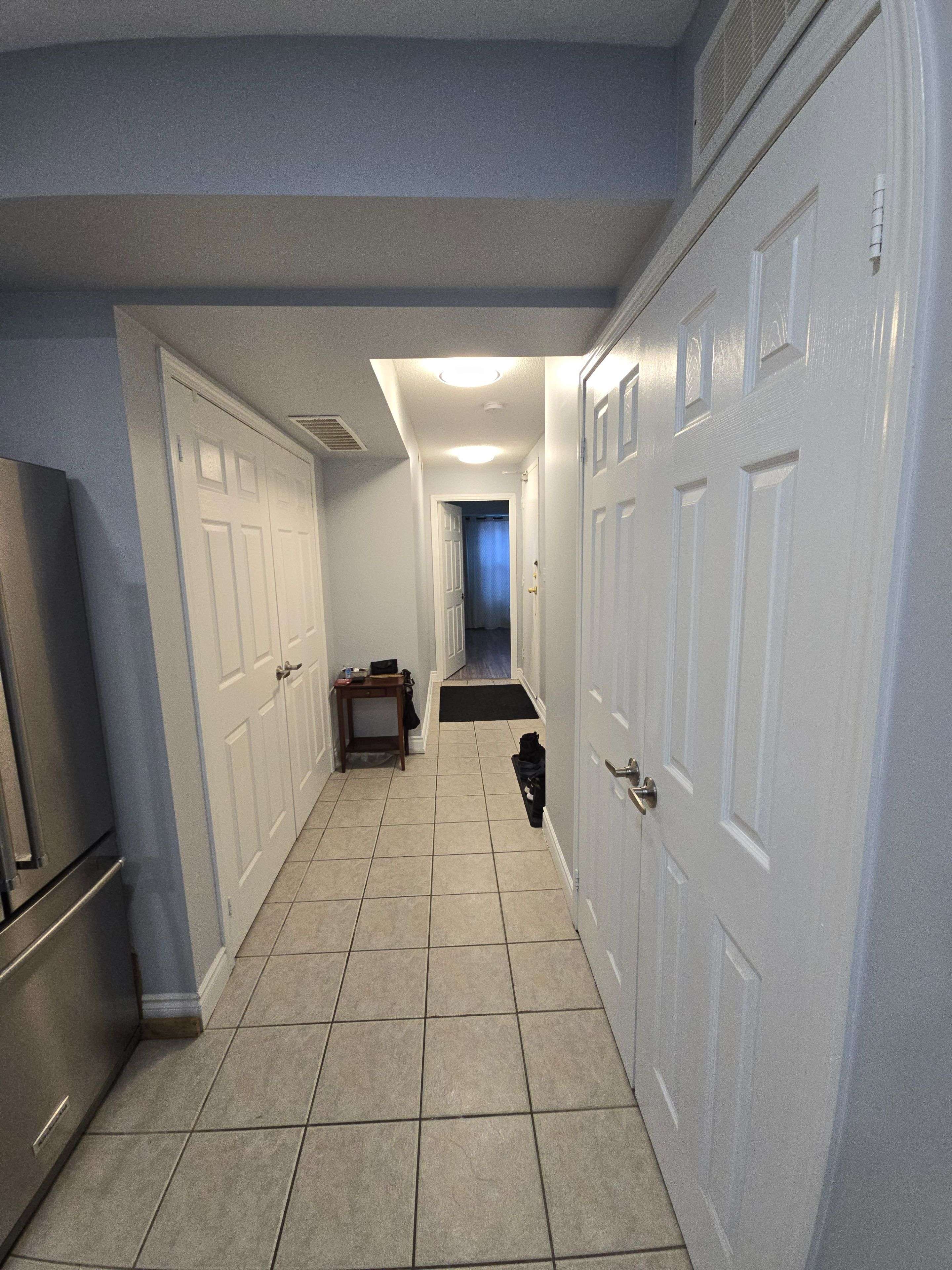 Toronto W05, ON M3J 1K7,37 Four Winds DR #22