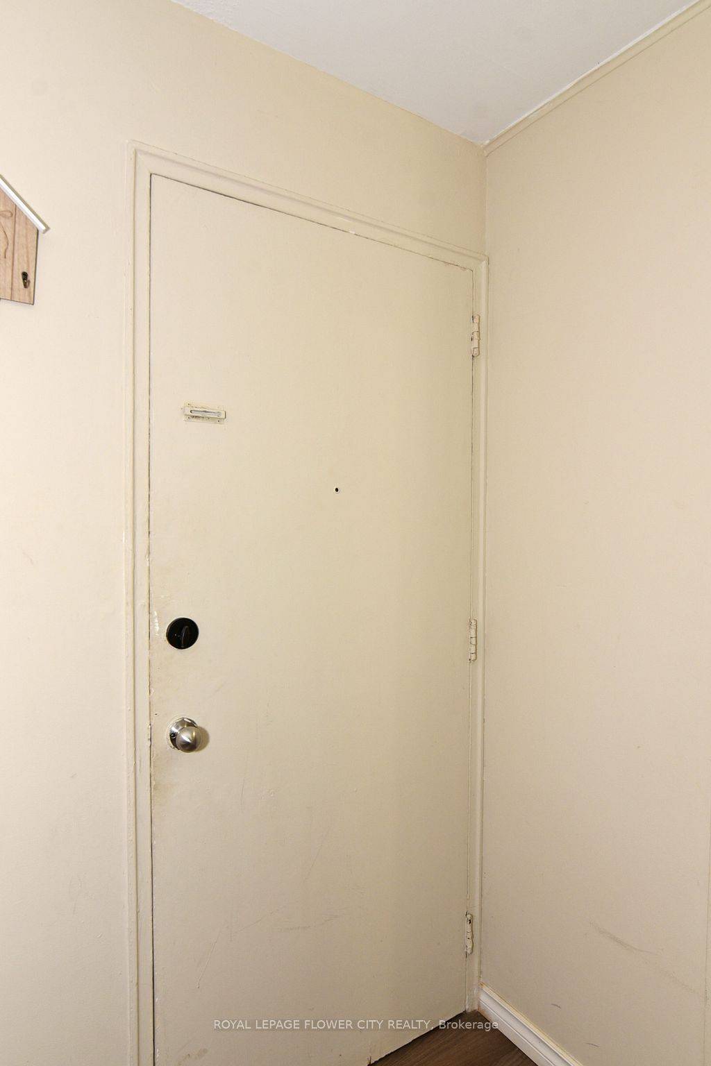 London East, ON N5W 1A9,1176 Hamilton RD #105