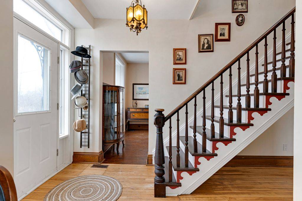 Drummond/north Elmsley, ON K7H 2G1,28 South ST