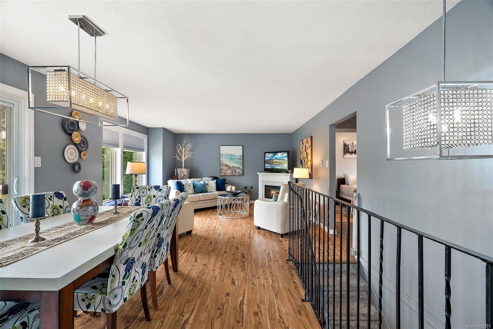 Lantzville, BC V0R 2H0,6877 Philip Rd