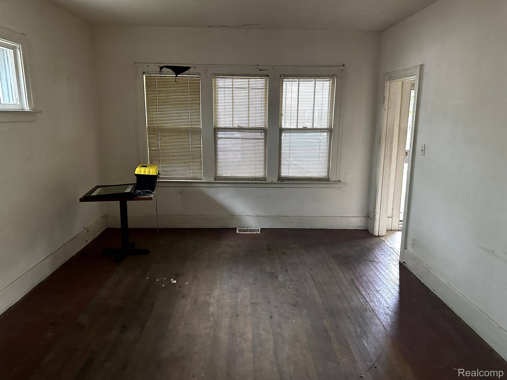 Detroit, MI 48224,3950 CADIEUX RD