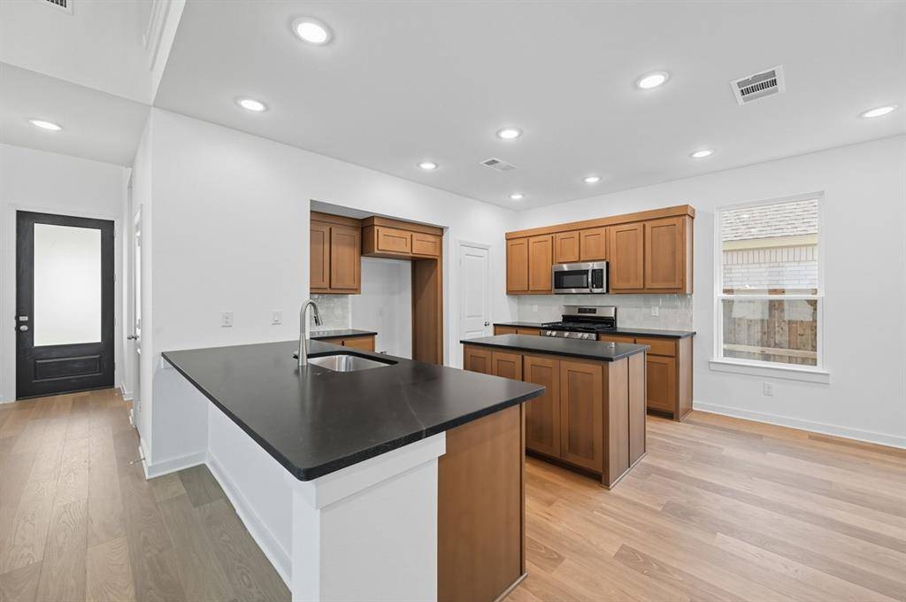 Mesquite, TX 75126,9204 Persimmon Lane