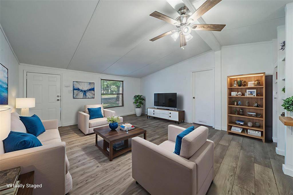 Ector, TX 75439,302 N Main Street