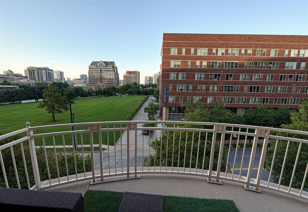 Dallas, TX 75219,3225 Turtle Creek Boulevard #312