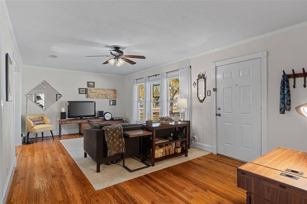 Denton, TX 76201,617 Emery Street