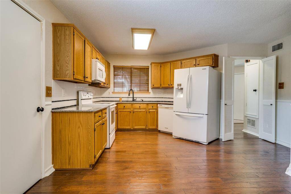 Plano, TX 75023,6804 Century Circle