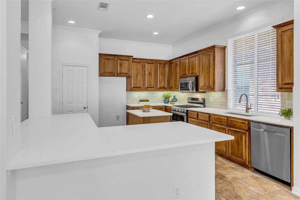 Lantana, TX 76226,1140 Wilson Drive